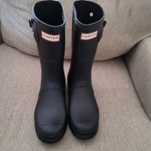 Hunter Mid-Calf Black Rain Boots with Signature Logo